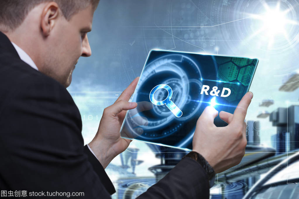 融合业务、技术与互联网 企业家视角下的计算机网络信息技术研发